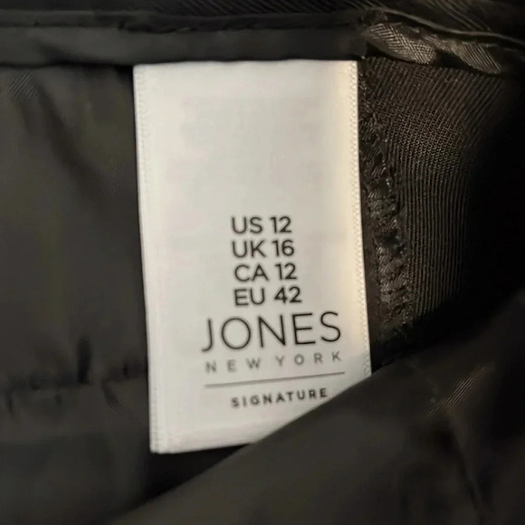 JONES NEW YORK High Waist Shorts Tie Belt, Size 12 - Picture 7 of 8